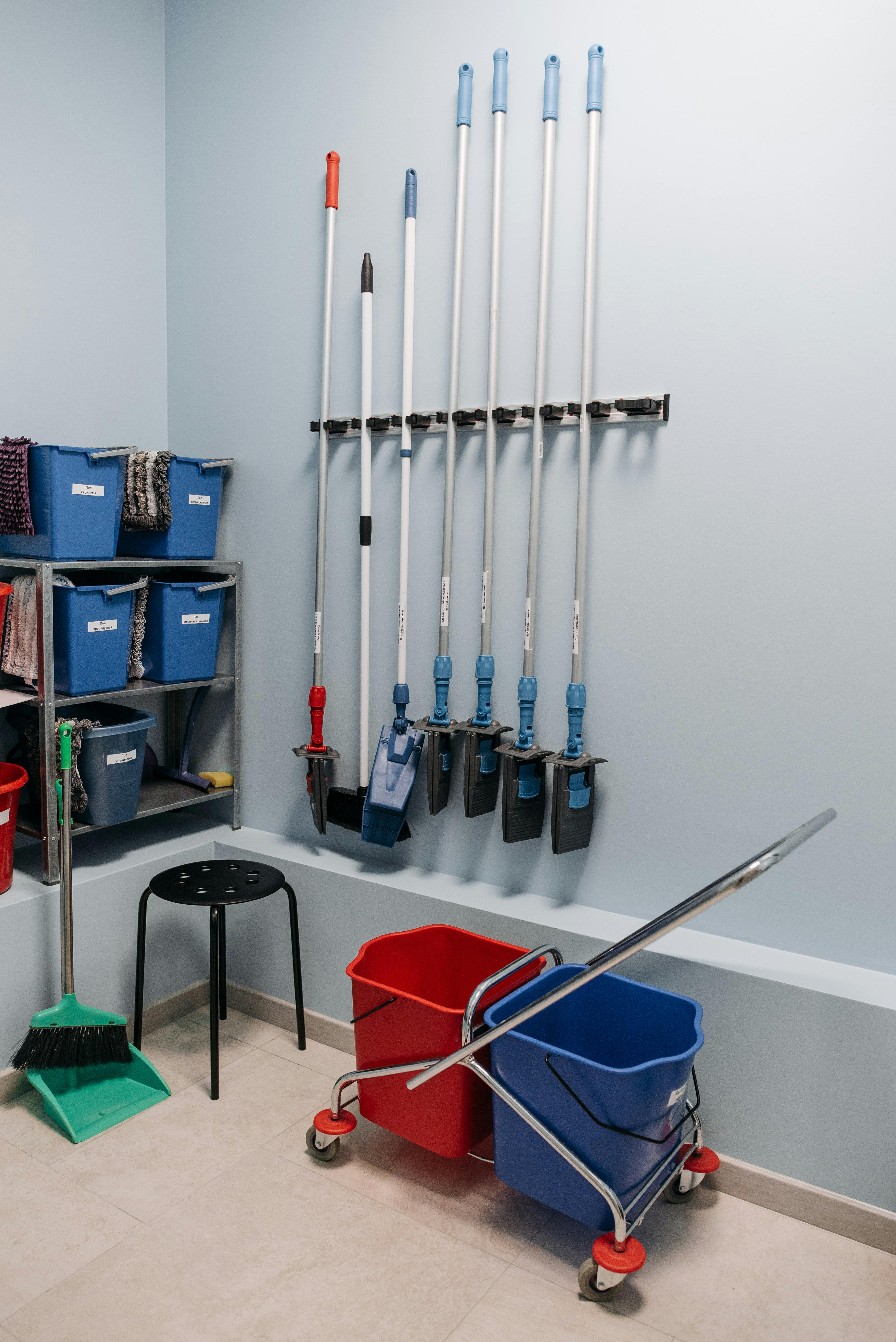 Cleaning tools for floor and surfaces